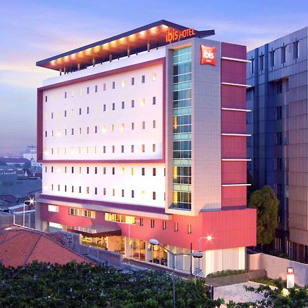 Ibis Jakarta Senen Extérieur photo